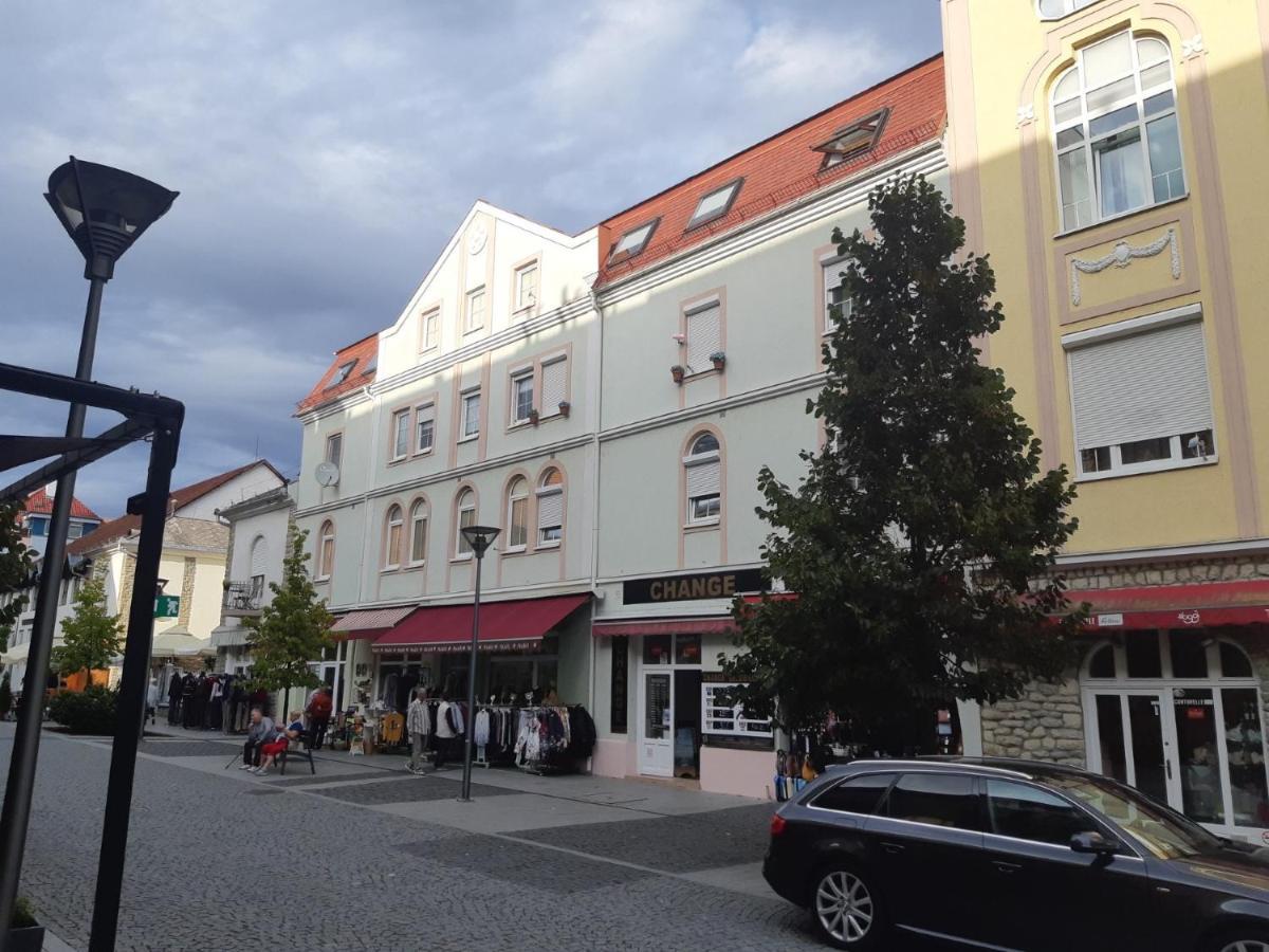 Bajnok Apartman Хевиз Экстерьер фото